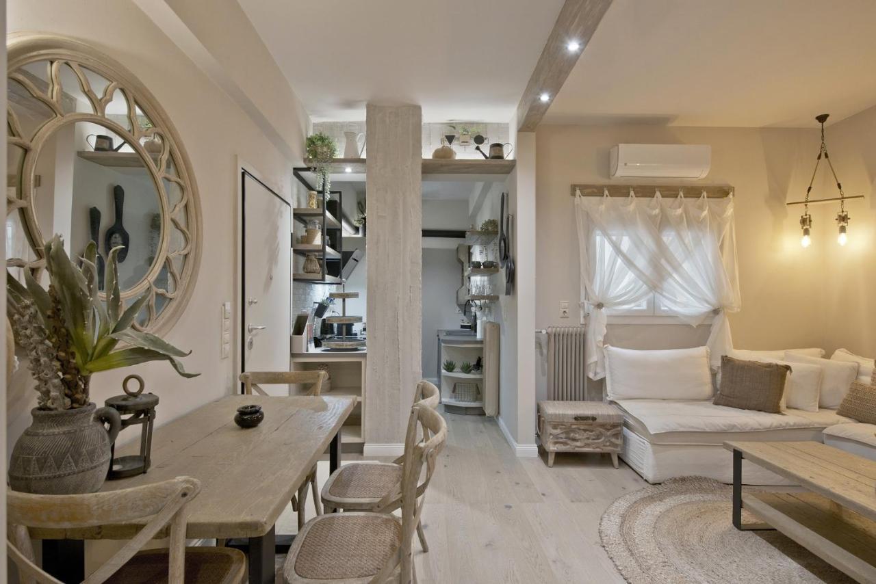 Stylish Apartment At Pagrati Atenas Exterior foto