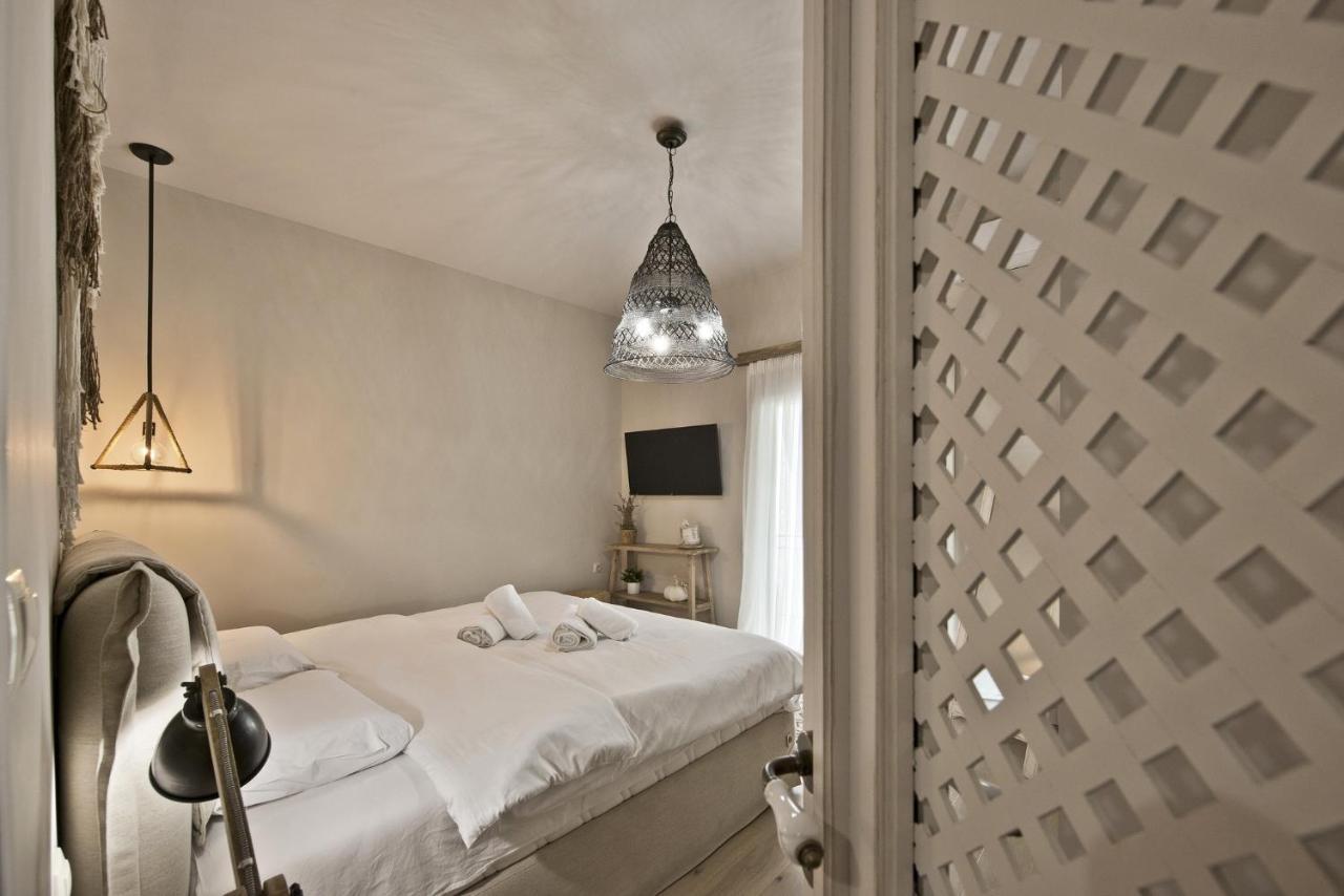 Stylish Apartment At Pagrati Atenas Exterior foto