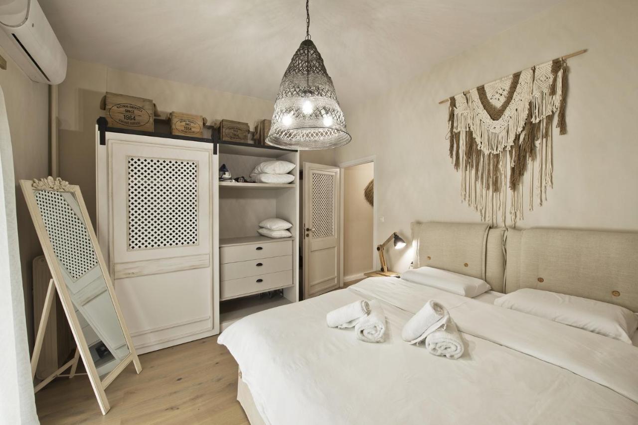 Stylish Apartment At Pagrati Atenas Exterior foto